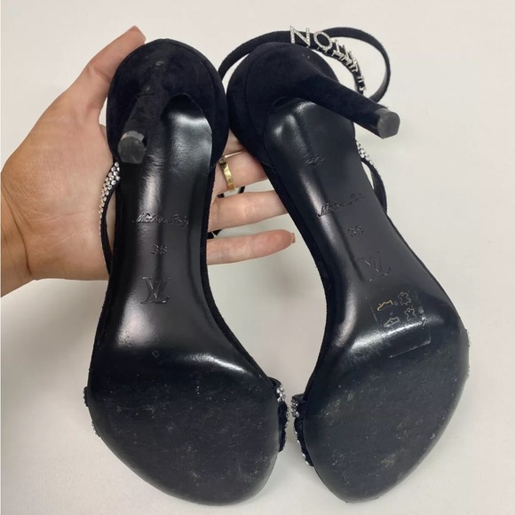 Limited edition Louis Vuitton crystal sandals - Picture 12 of 12